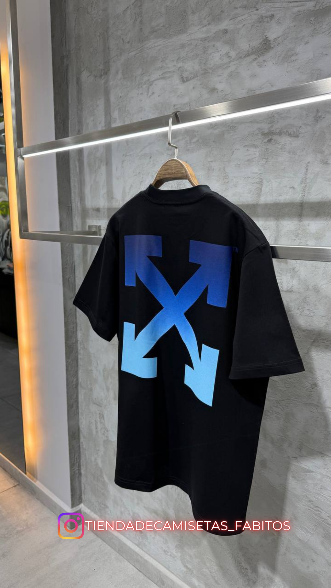 Camiseta off white 022