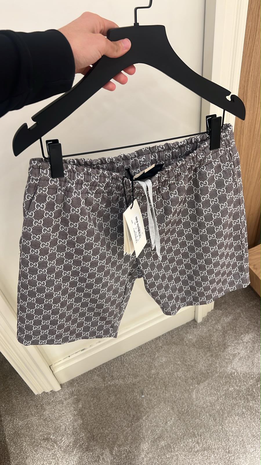 bermuda gucci ref 1001