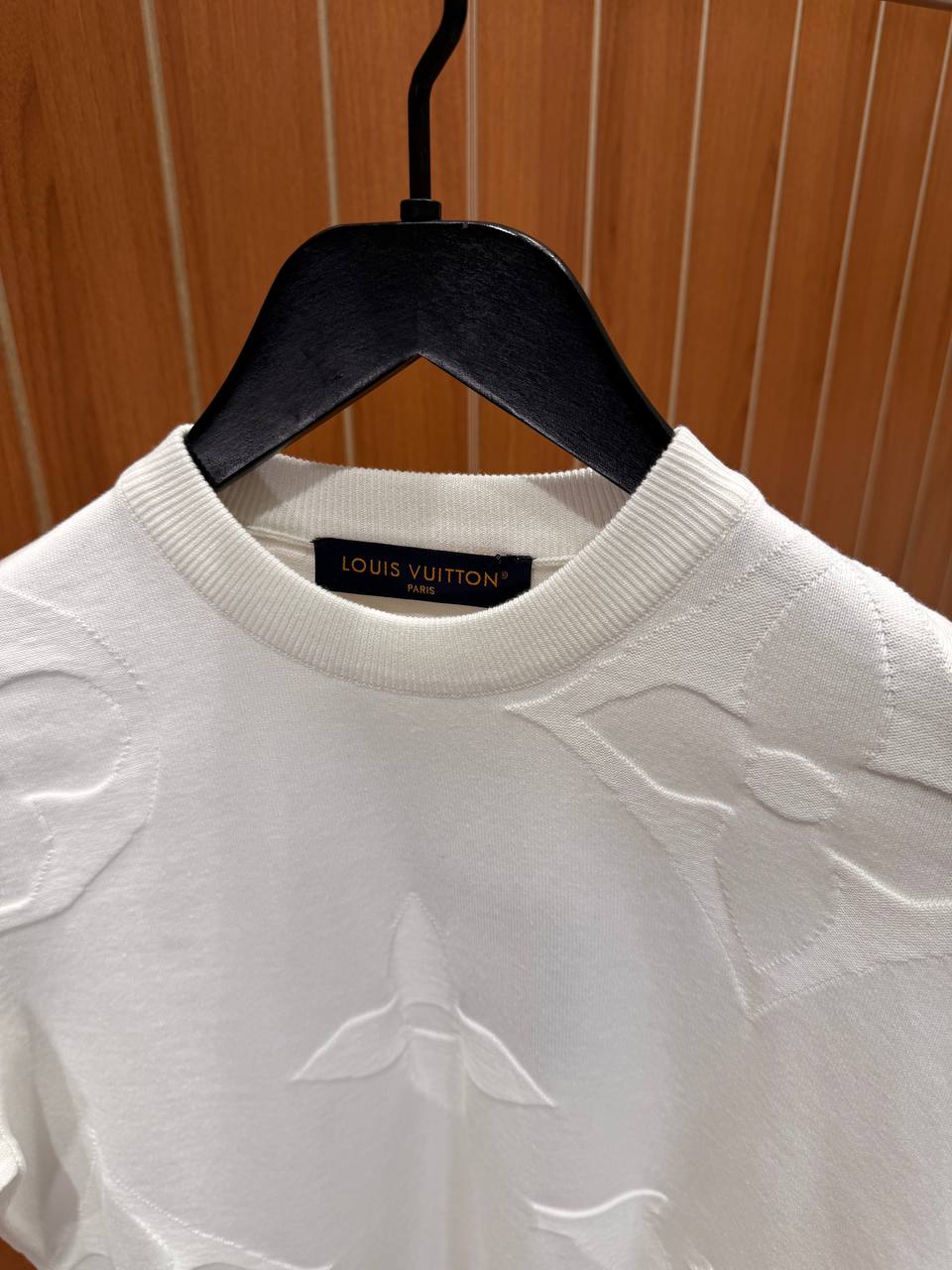 Camiseta tejida Louis Vuitton 070