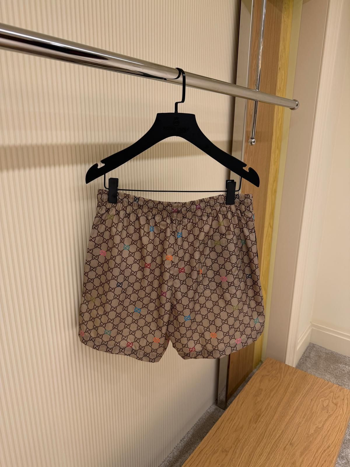 Pantaloneta Gucci 002