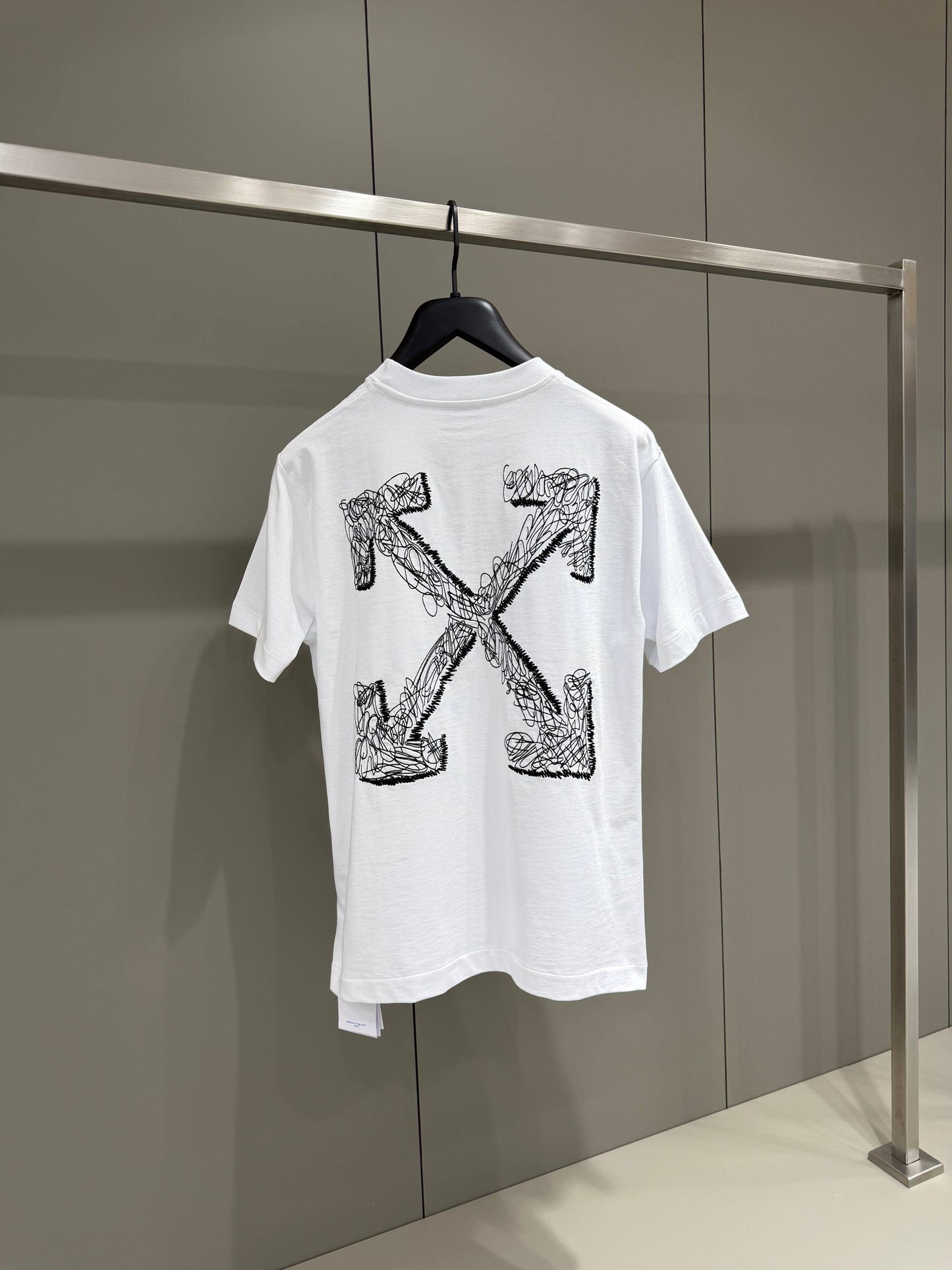 Camiseta OFF WHITE 010