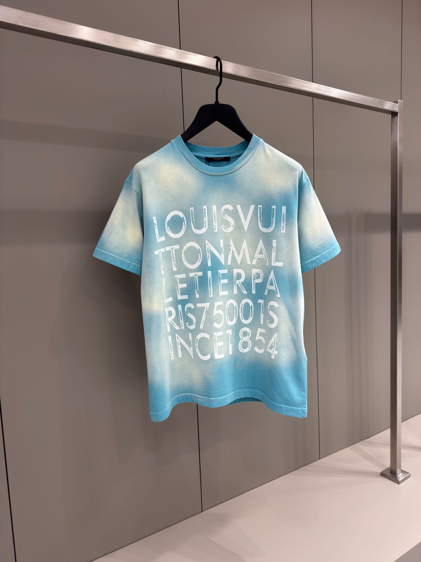 Camiseta Louis Vuitton 0100