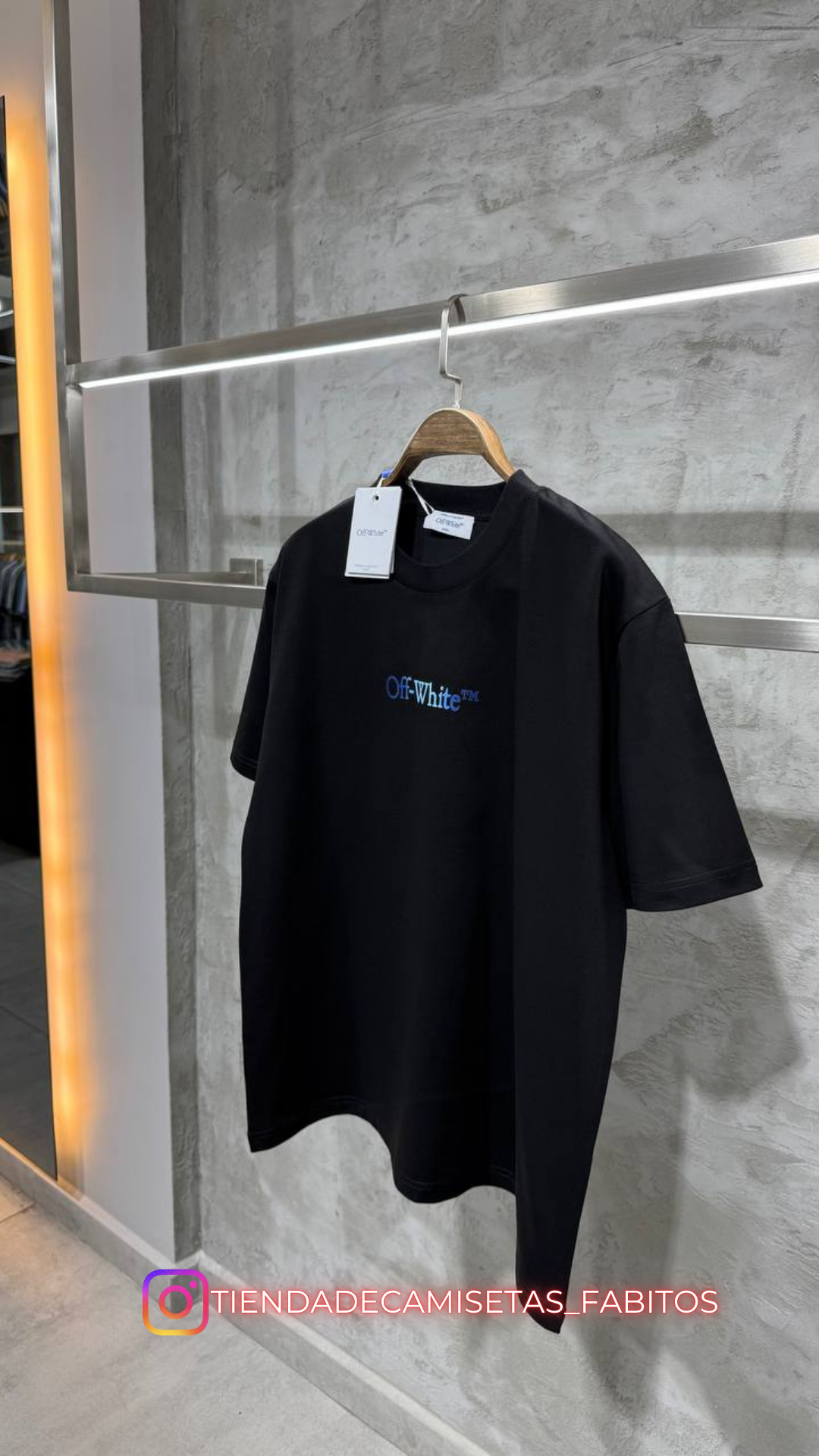 Camiseta off white 022