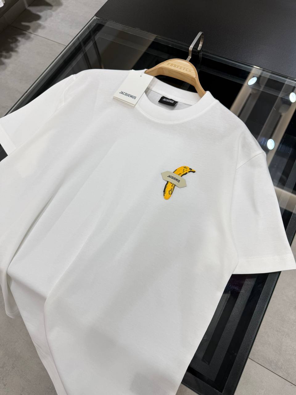 Camiseta jacquemus 011