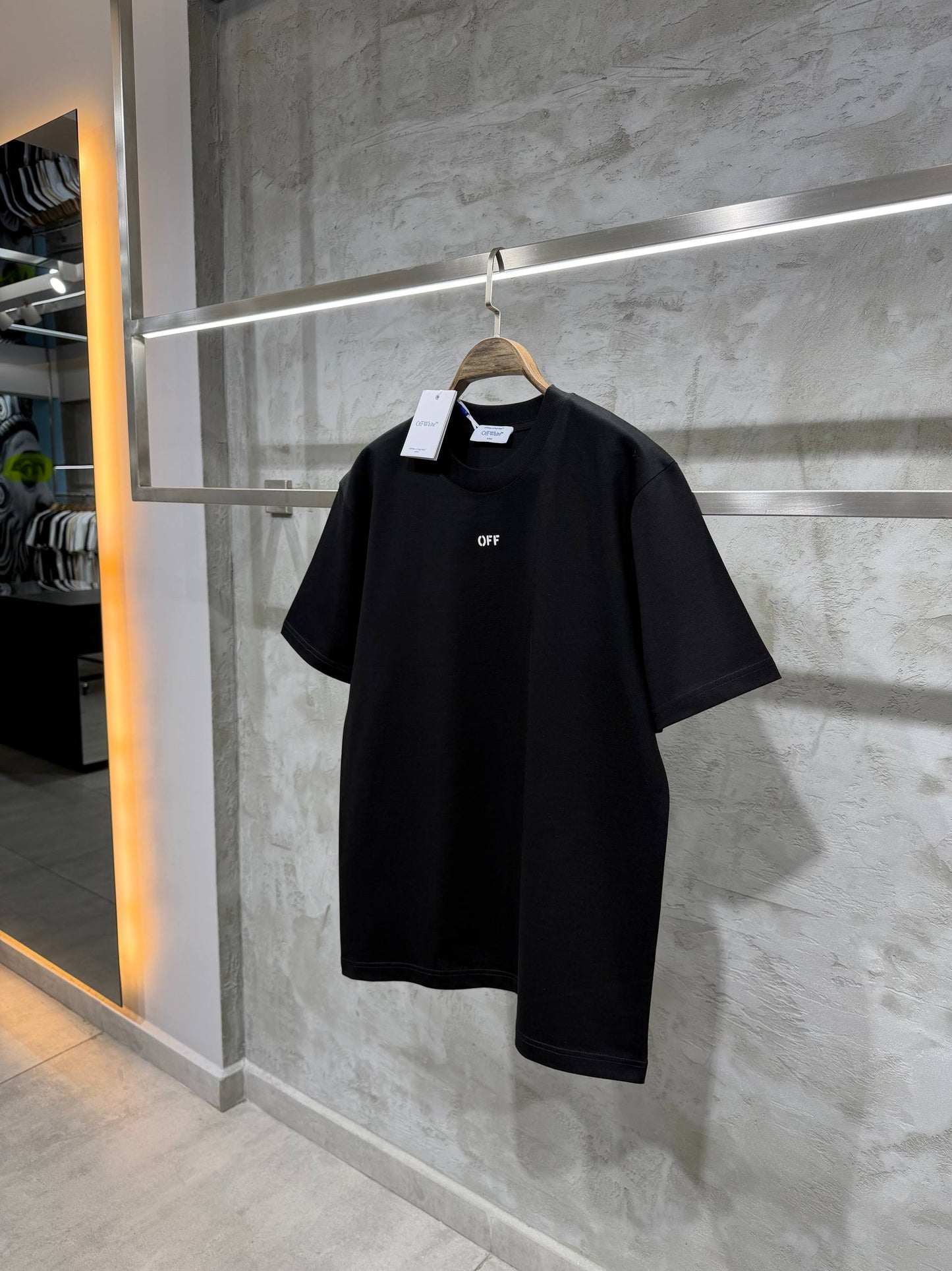 Camiseta off white 00111