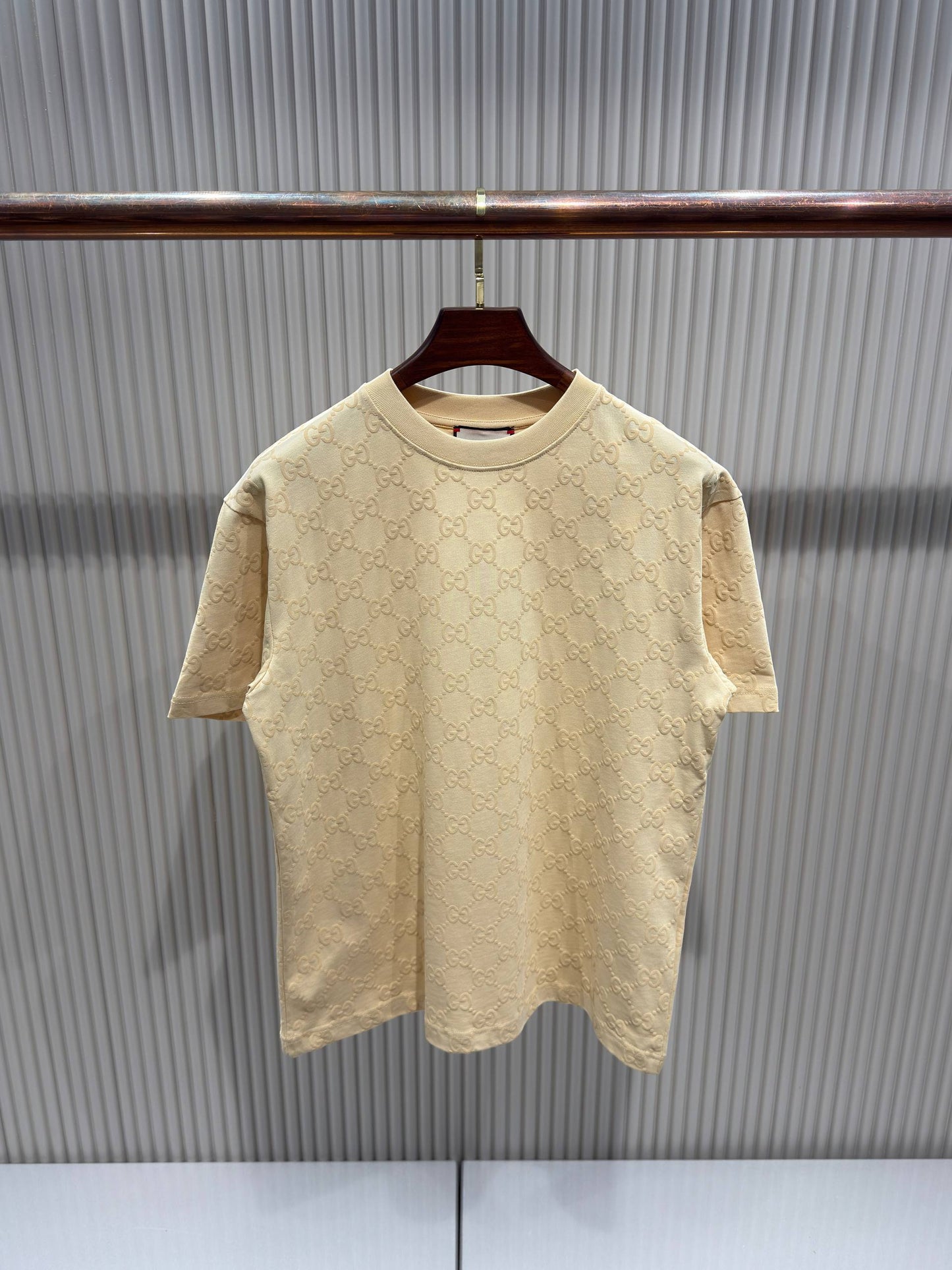 Gucci 023