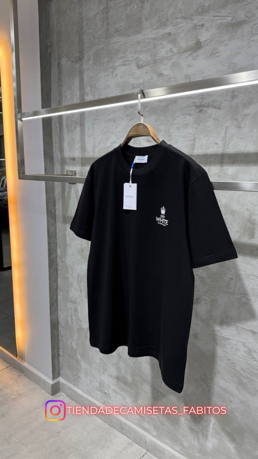 Camiseta off white 022