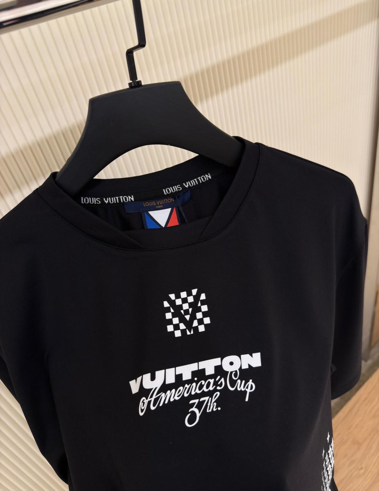 Camiseta Louis Vuitton F1 0400
