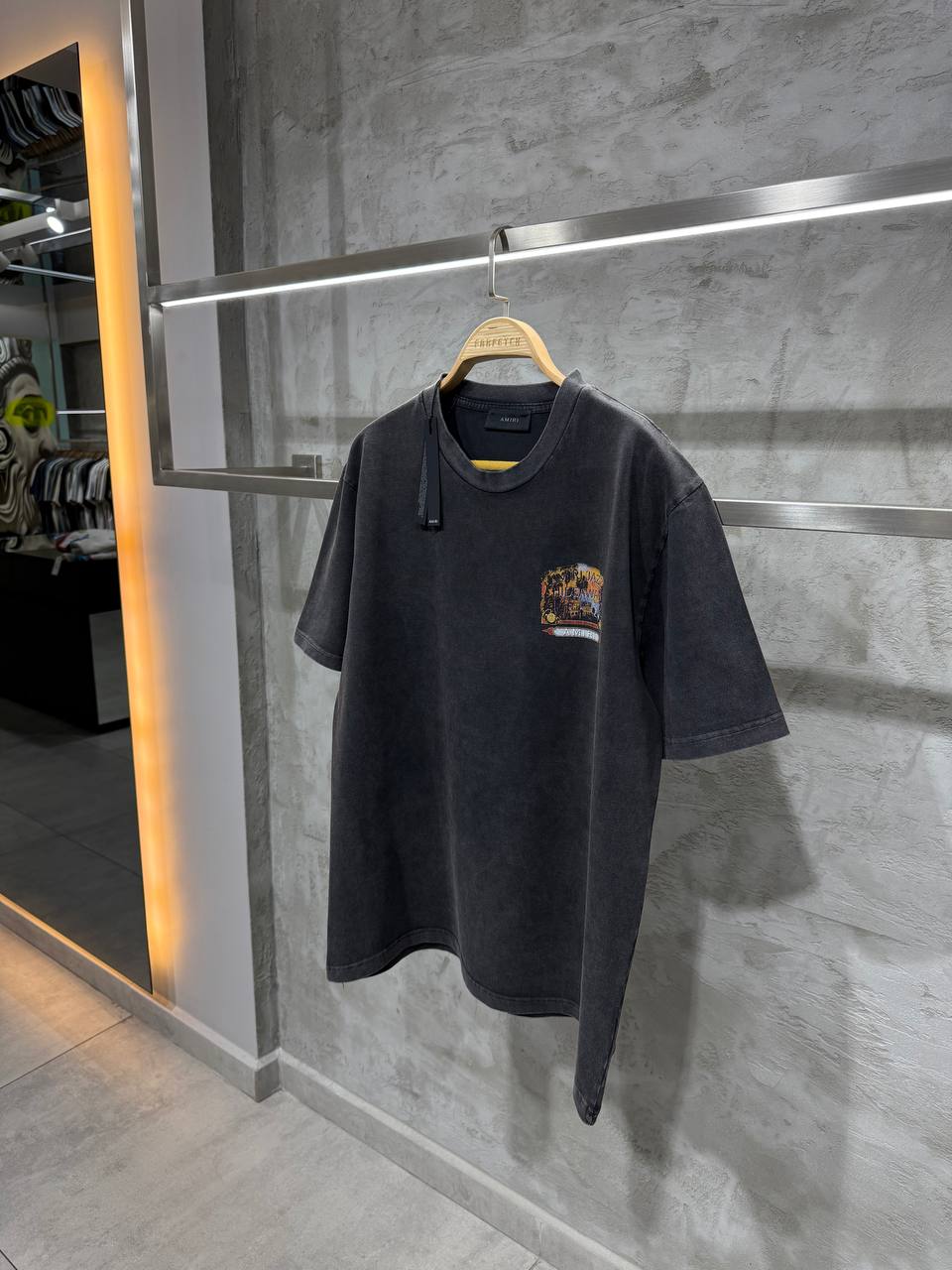 Amiri 015