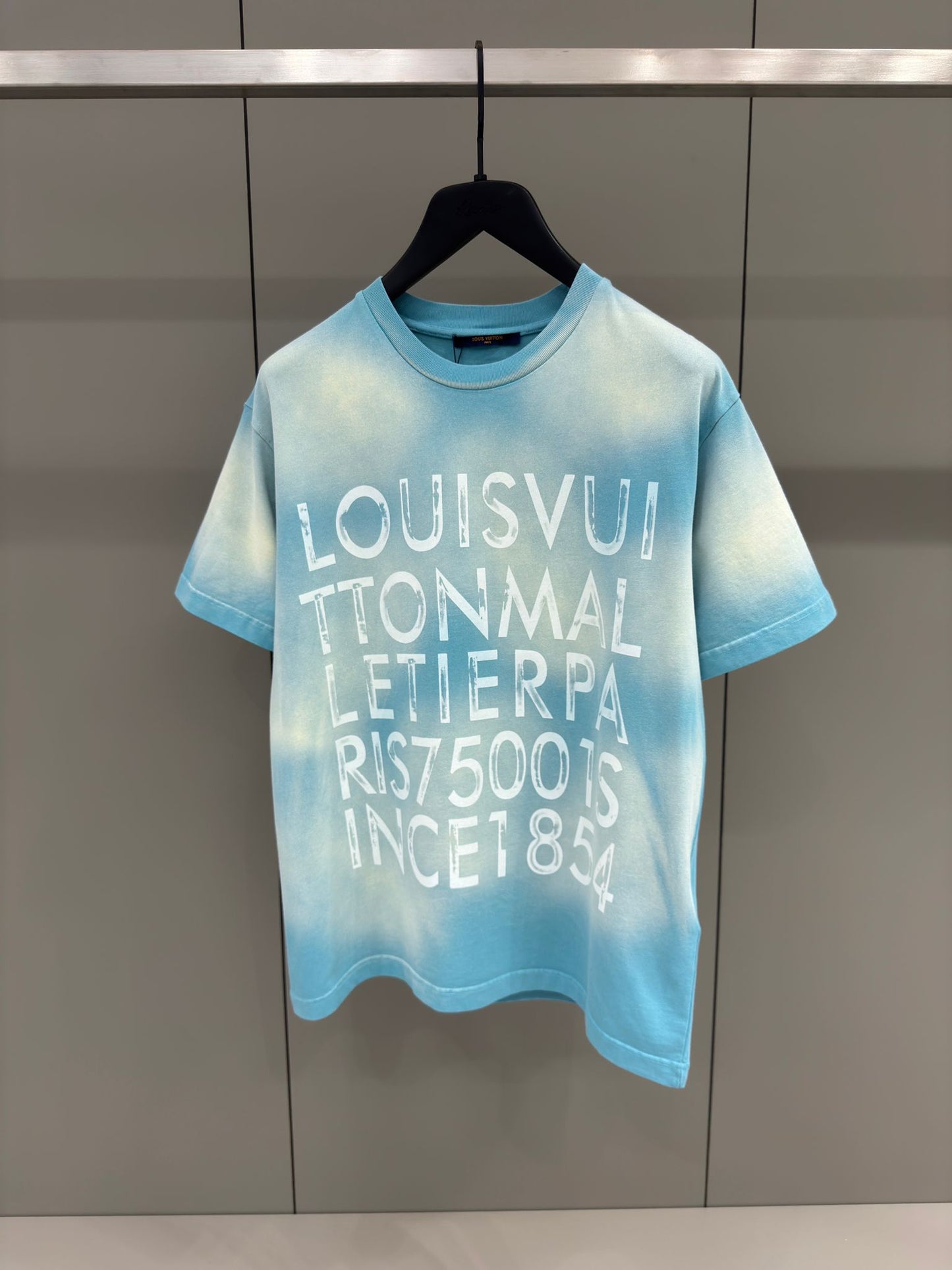Camiseta Louis Vuitton 0100