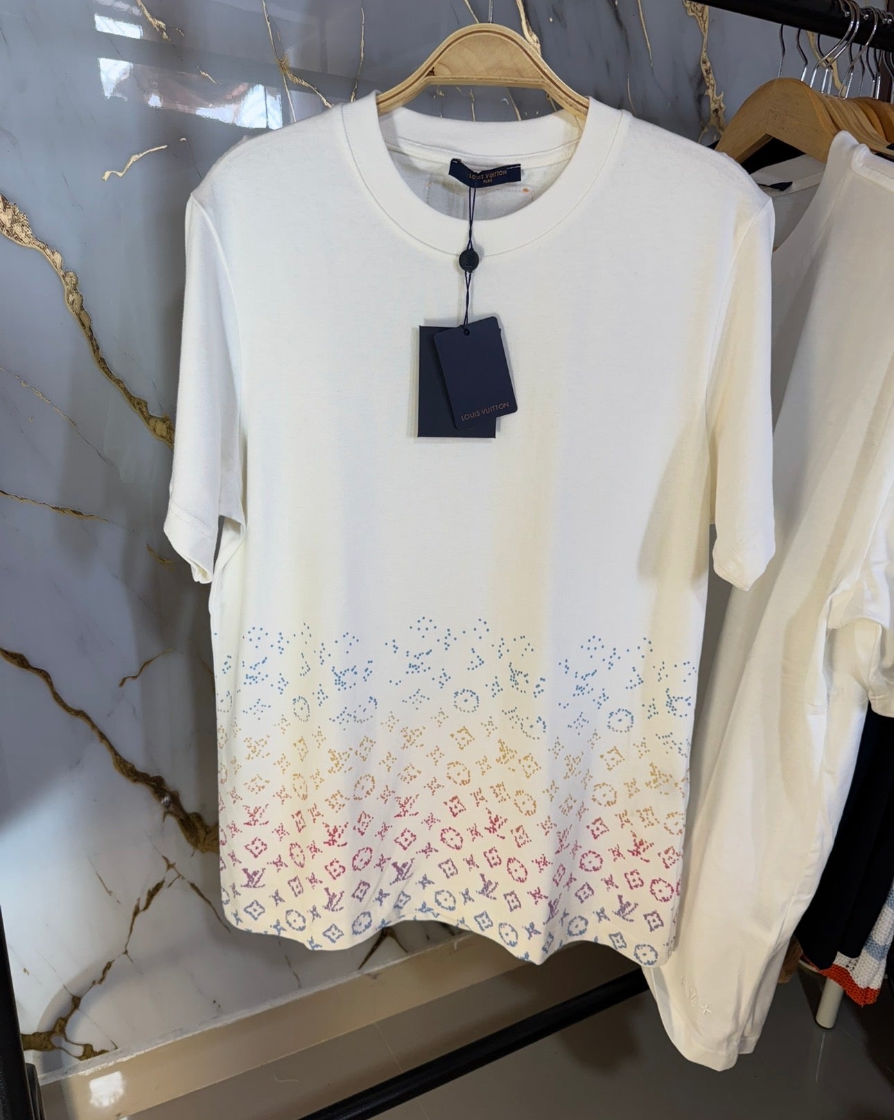 Camiseta estampada Louis Vuitton 073