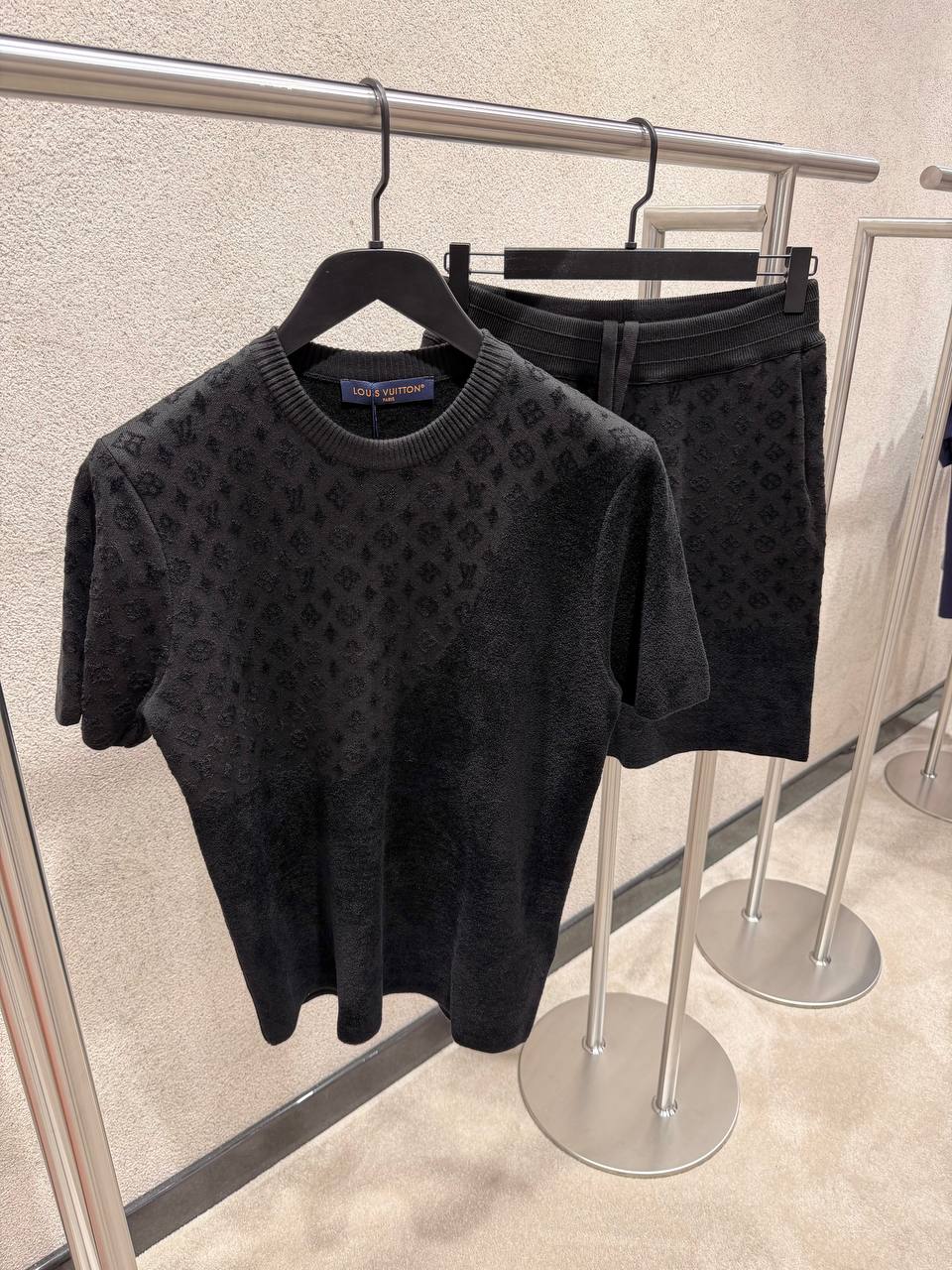 Conjunto Louis Vuitton 0100