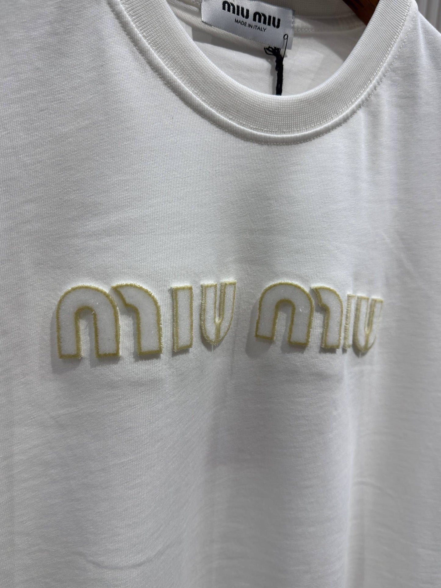 Camiseta MIU MIU 004