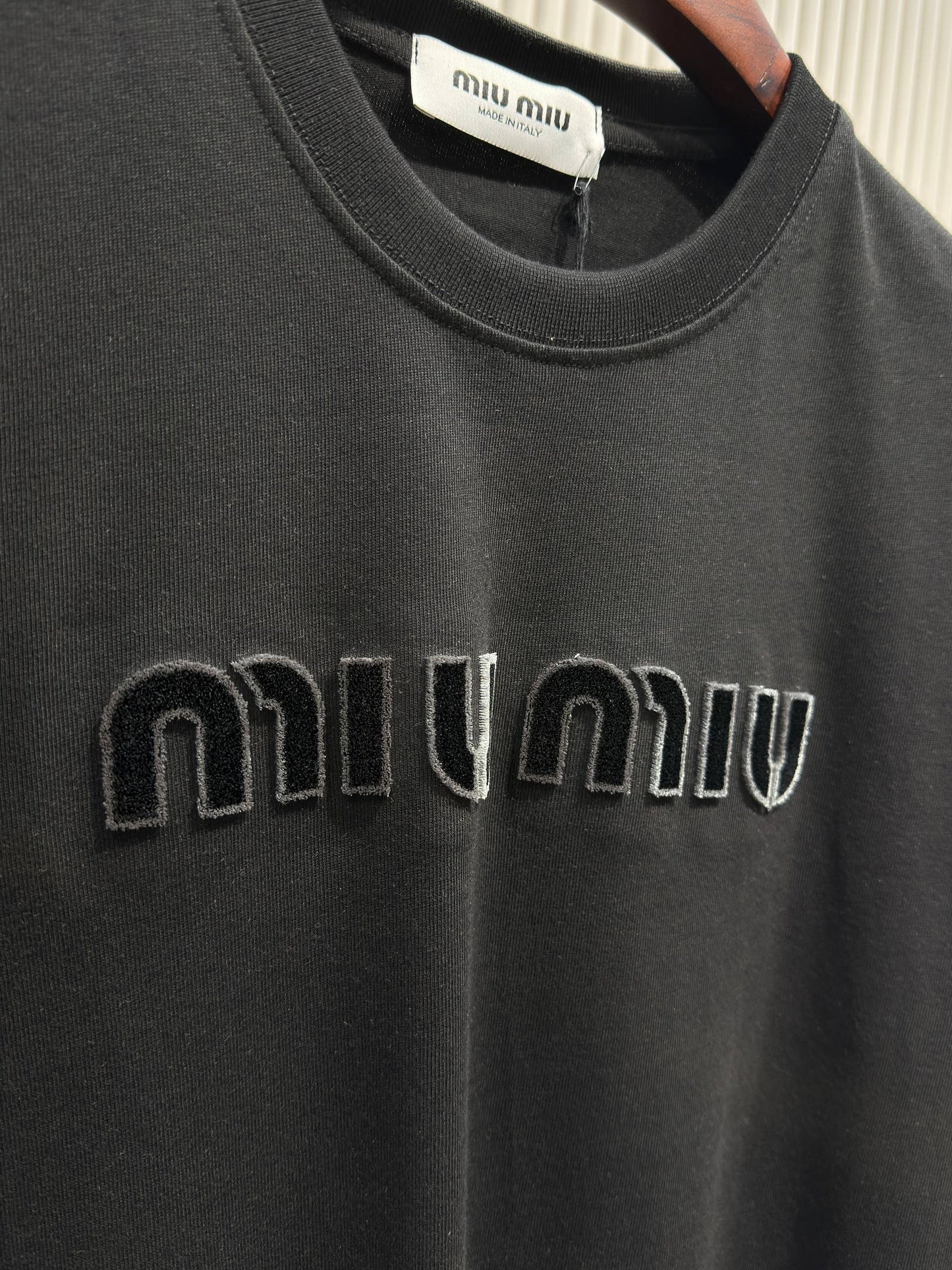Camiseta MIU MIU 005