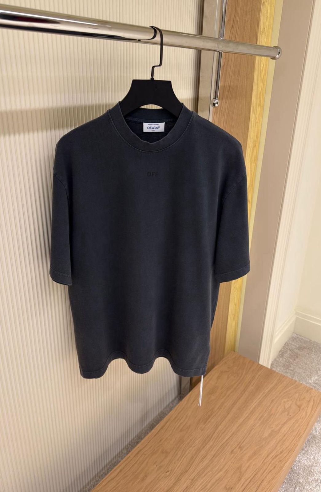 OFF WHITE (LUNA LLENA)