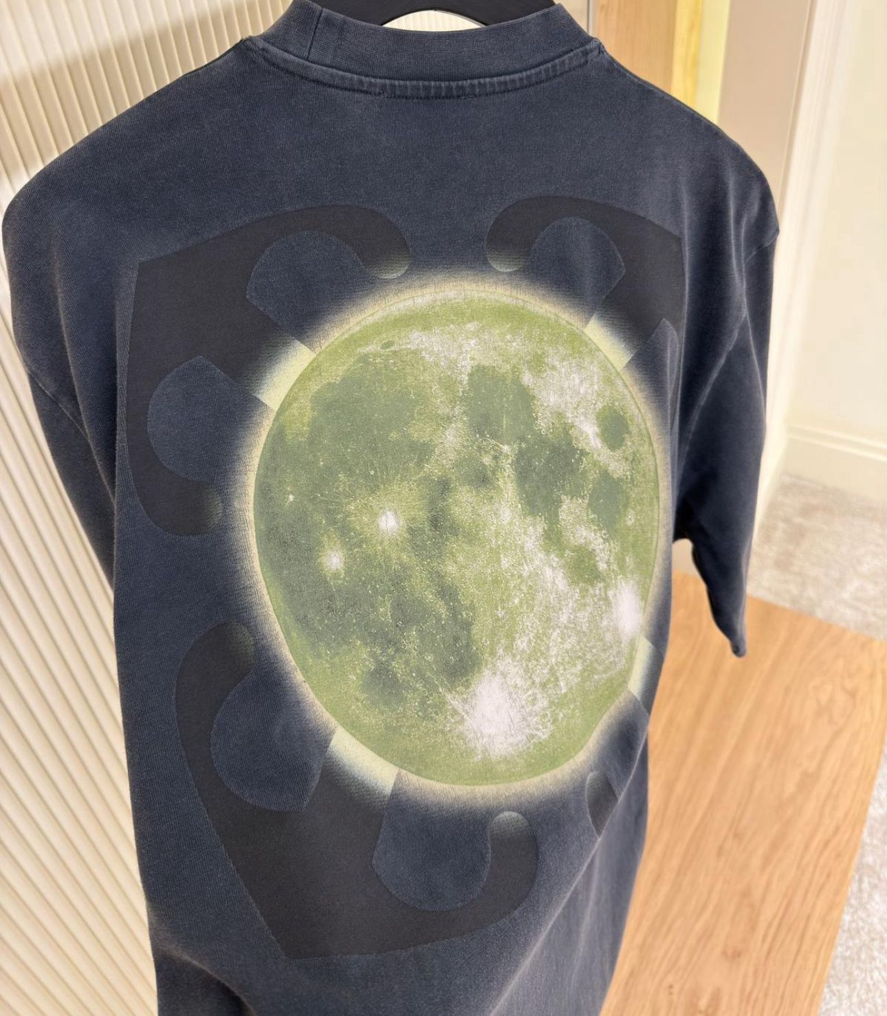 OFF WHITE (LUNA LLENA)