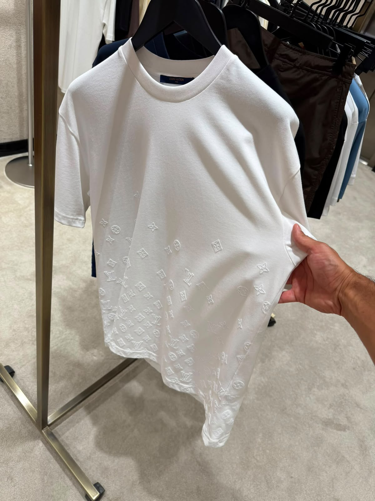 camiseta lv blanca ref 675